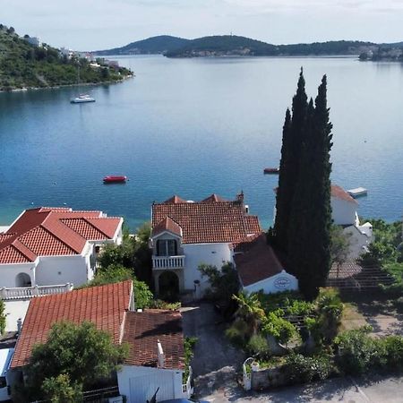 Sunset Beachfront Residence Rogoznica  Buitenkant foto