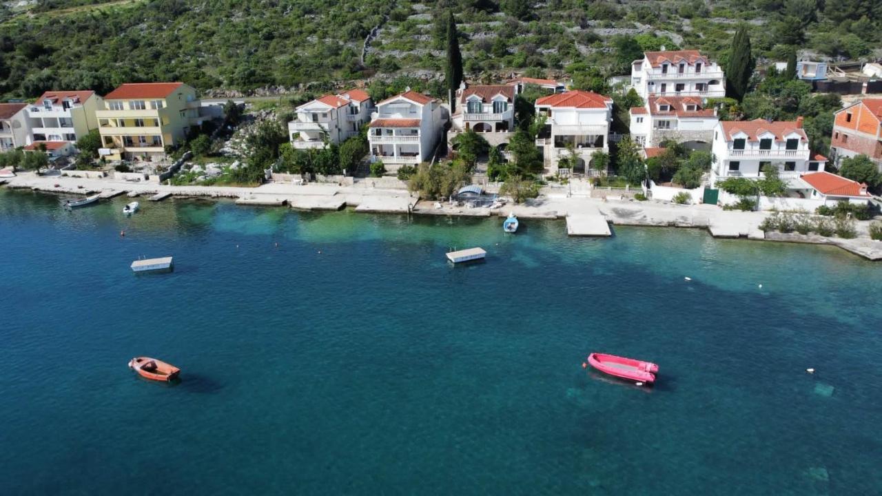 Sunset Beachfront Residence Rogoznica  Buitenkant foto